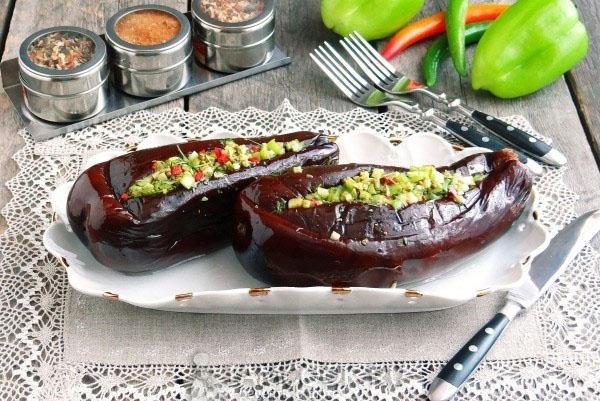 marinert aubergine på armensk