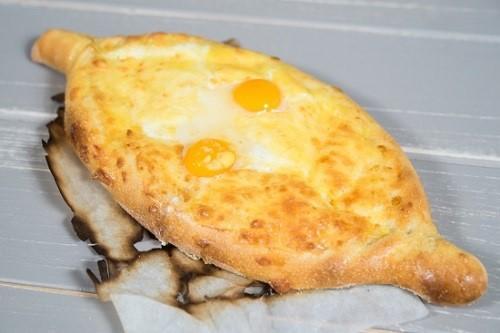 Adjarian khachapuri