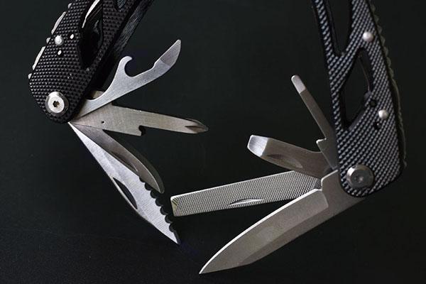 multitool z Číny