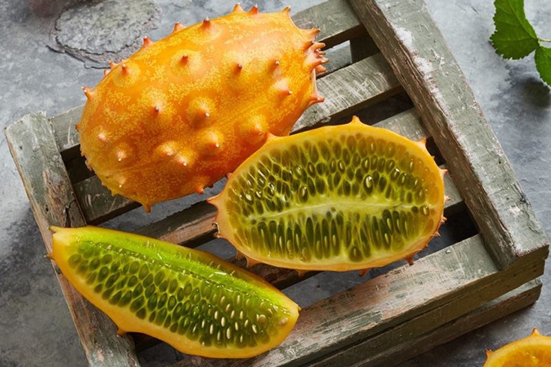 moden kiwano frukt cutaway